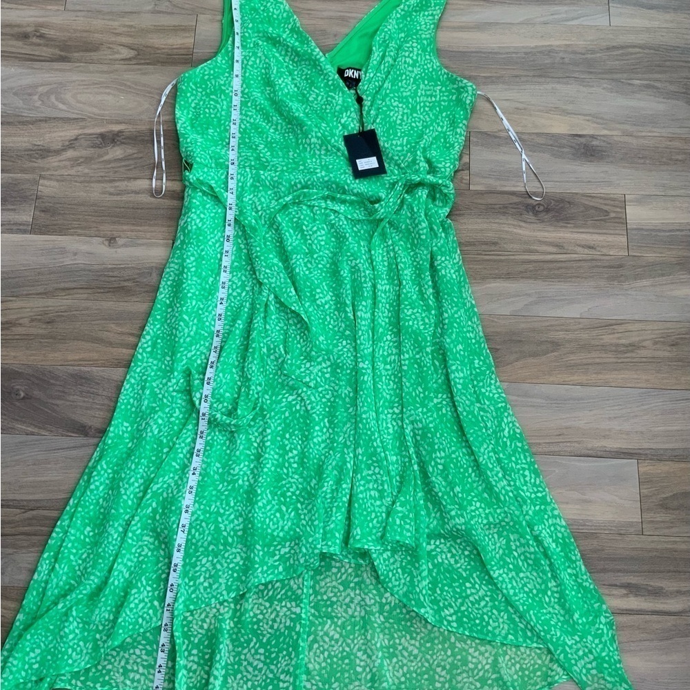 DKNY Floral Green & White Chiffon Tie Dress - Picture 8 of 9